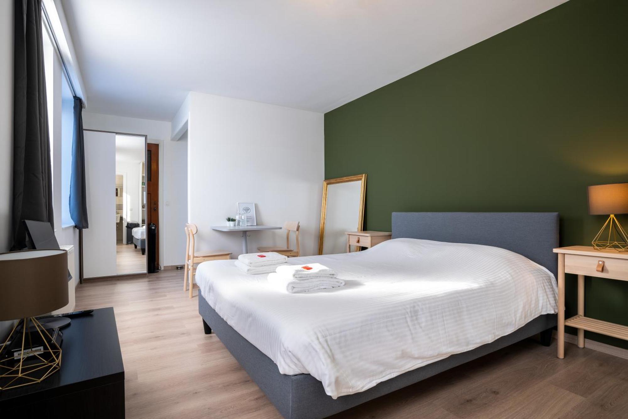 Hotel General Sixty-Seven By Romy&Travis Brujas Exterior foto